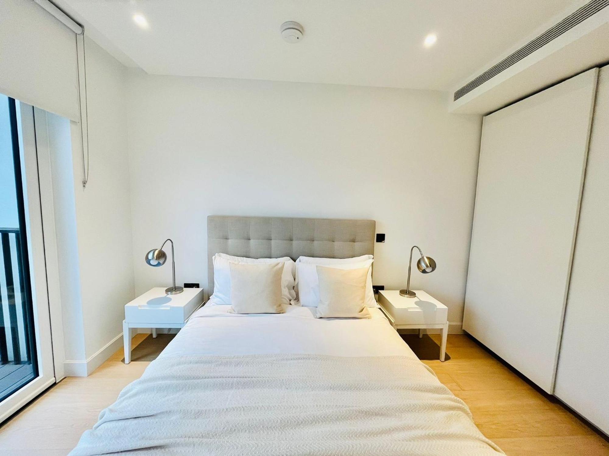 Executive -steps To Tube -quick Access To * Londres